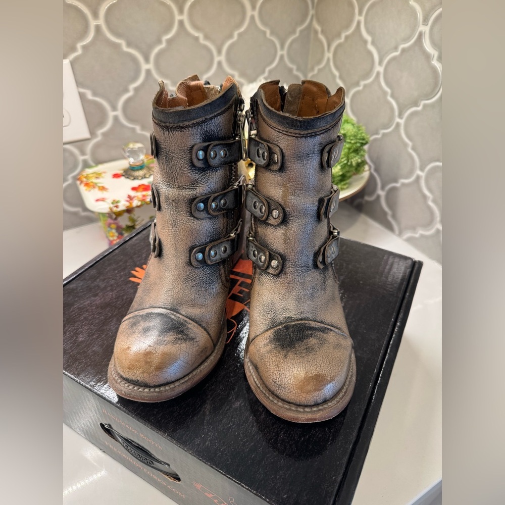FREEBIRD Beckett Pewter leather boots booties size 8 - Picture 6 of 13